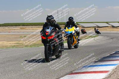 media/Sep-04-2023-Lets Ride (Mon) [[34443f911e]]/B Group/1220pm (Wheelie Bump)/